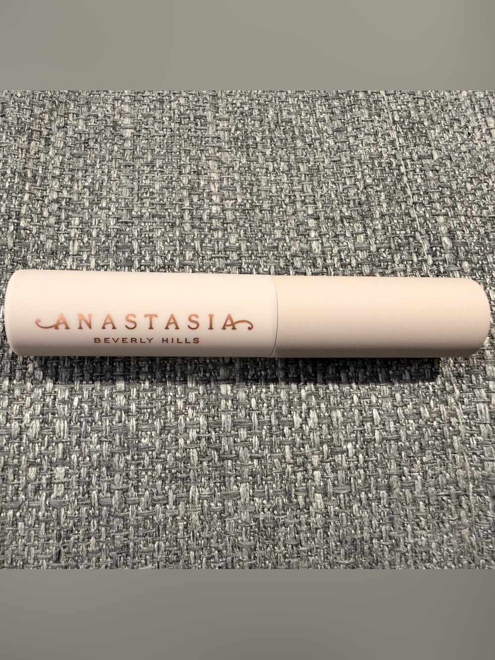 Anastasia Beverly Hills Brow Freeze Gel